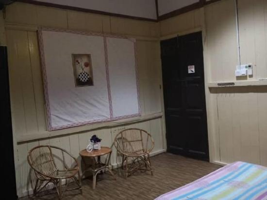 Фото Muntri House