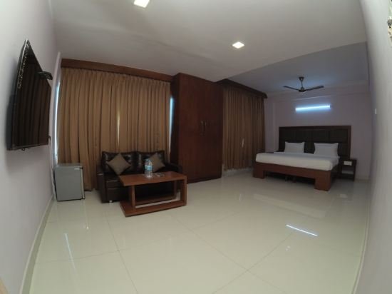 Фото Mourya Lords Inn, Kurnool