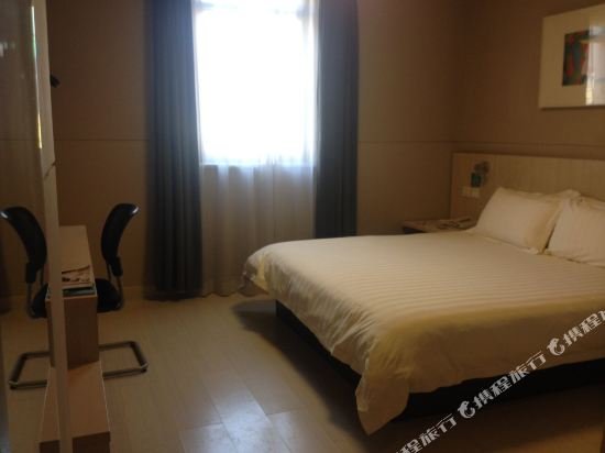 Фото Jinjiang Inn Shanghai Maotai Road Branch