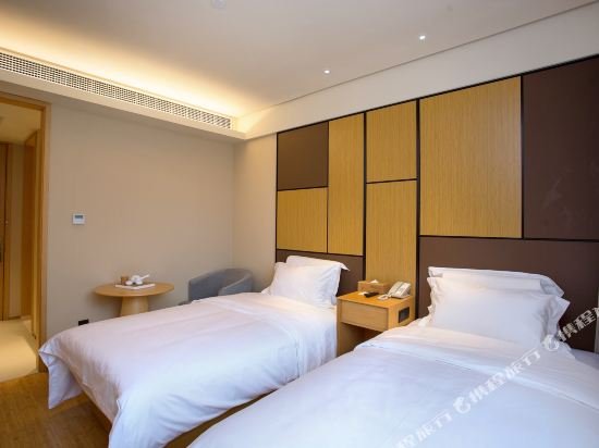 Фото Ji Hotel Shanghai The Bund Nanjing Dong Road Pedestrian Street