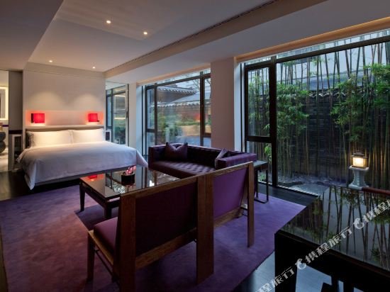 Фото Atour Hotel Dufu's Thatched Cottage Chengdu