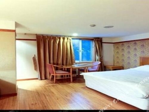 Гостиница Gimcheon Park Tourist Hotel