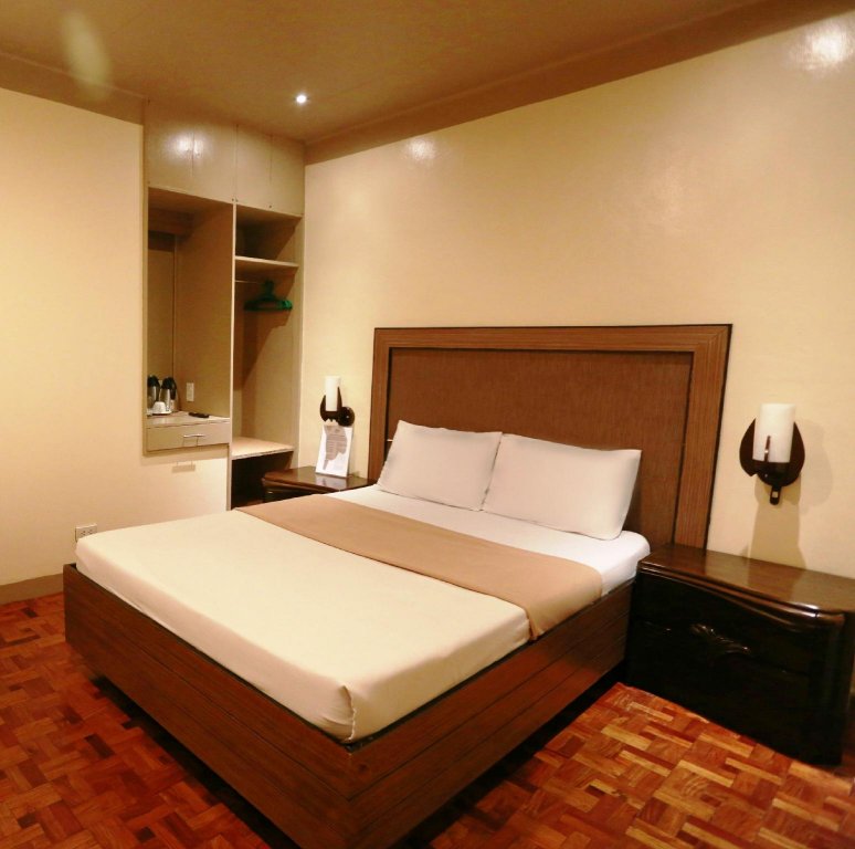 Фото Baguio Holiday Villas