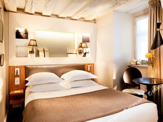 Фото Hotel Verneuil