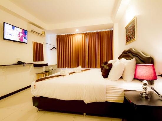 Фото Th Beach Hotel