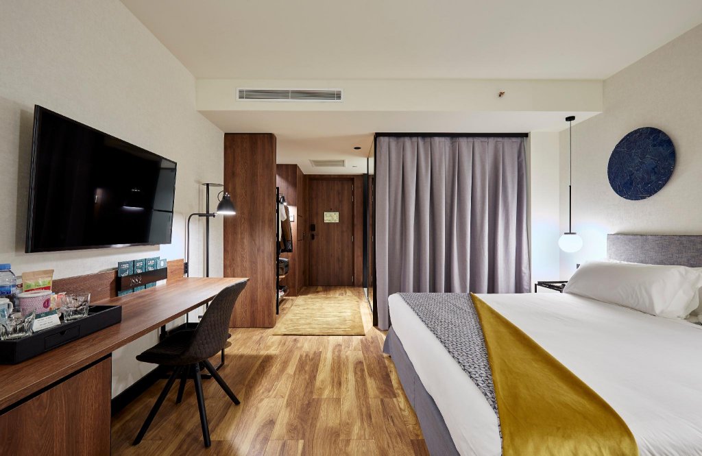 Фото Radisson Blu 1882 Hotel, Barcelona Sagrada Familia