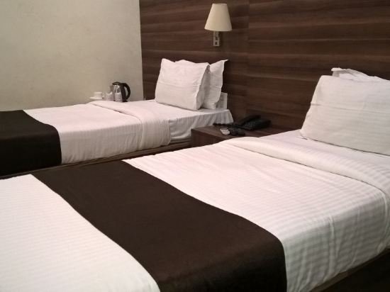 Фото Hotel Mahendra