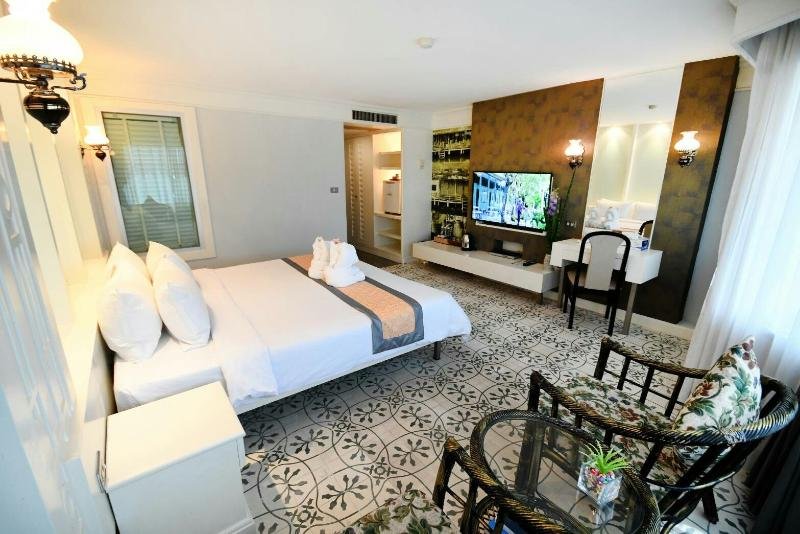 Фото Jomtien Garden Hotel & Resort