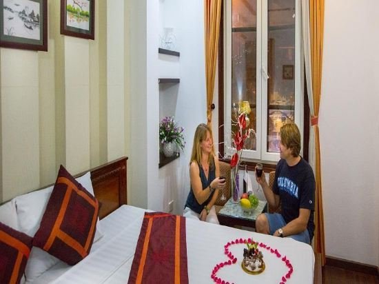 Фото Hanoi Era Hotel