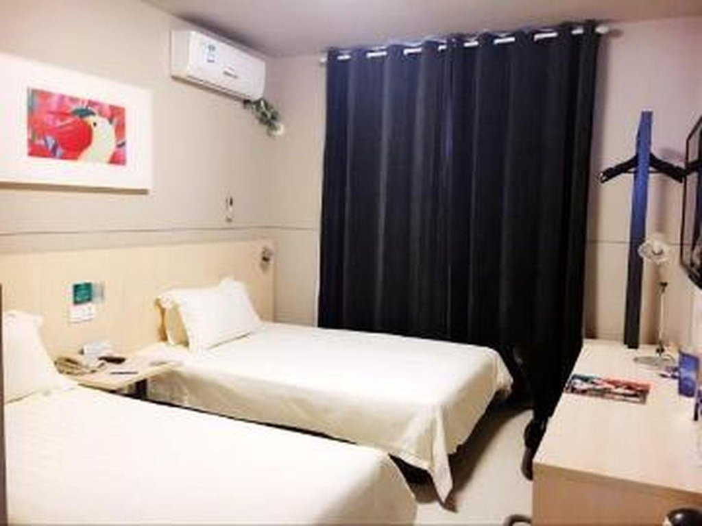 Фото Jinjiang Inn Suzhou Shihu International Education Park