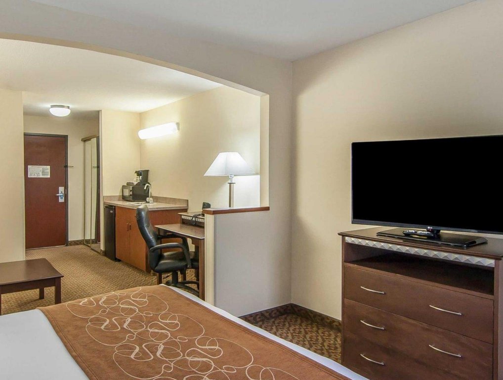 Фото Holiday Inn Express & Suites Hood River, an Ihg Hotel