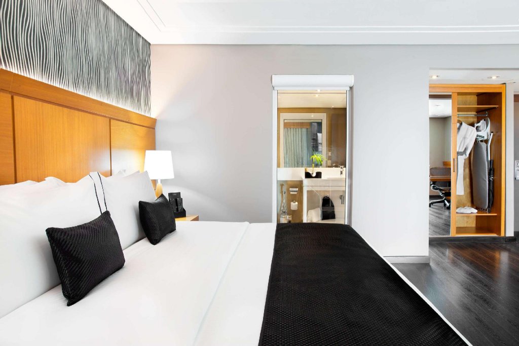 Фото Melia Jardim Europa