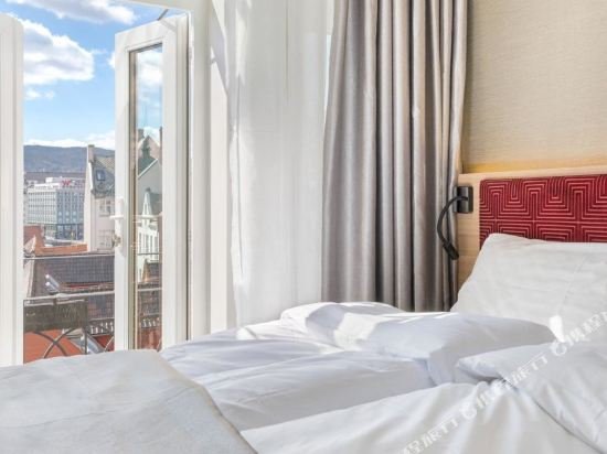 Фото Bergen Harbour Hotel, WorldHotels Crafted