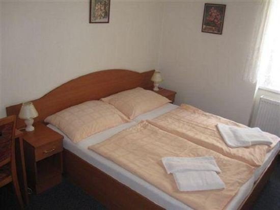 Фото Hotel Attic