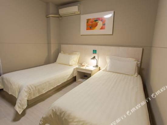 Фото Jinjiang Inn Changsha Wuyi Square