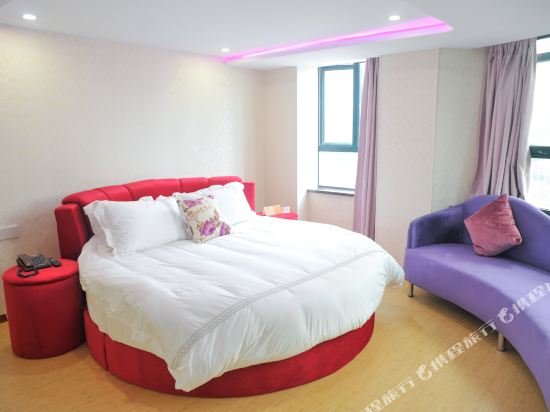 Фото Yijiaren Hotel