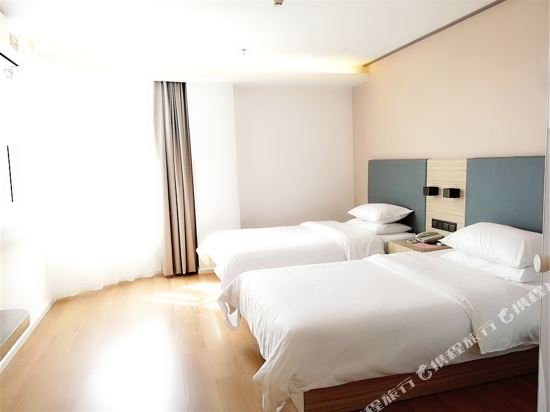 Фото Hanting Hotel Shanghai Bund Jiangxi Zhong Road