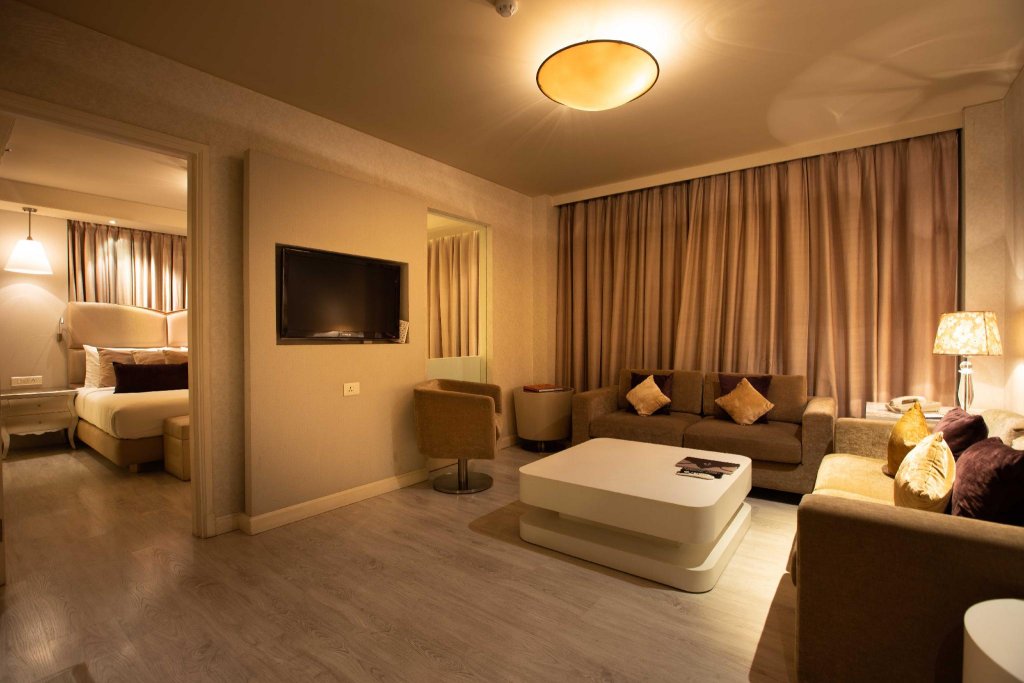 Фото Clarens Hotel