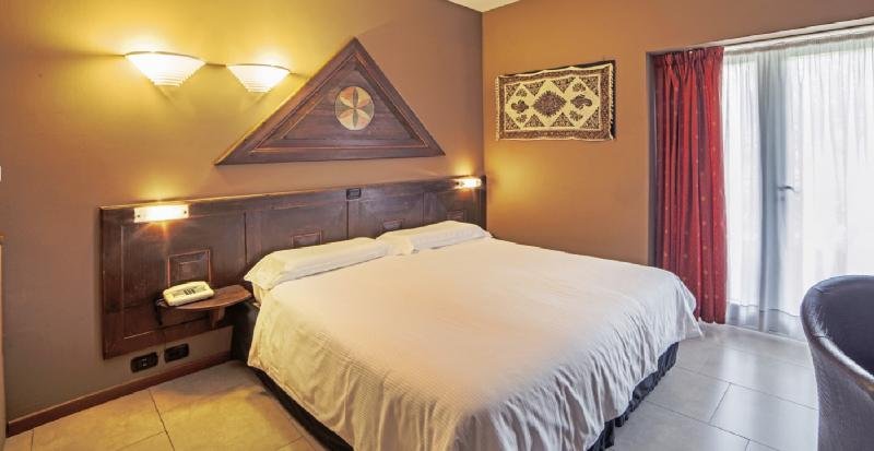 Фото Hotel La Paul