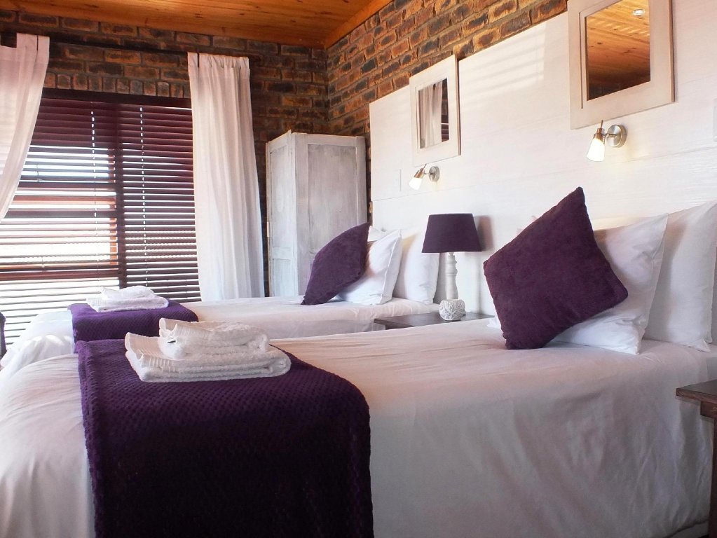 Фото White Shark Guest House