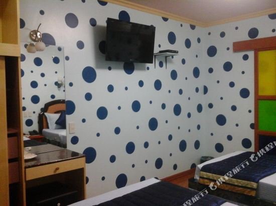 Фото C & L Suites Inn