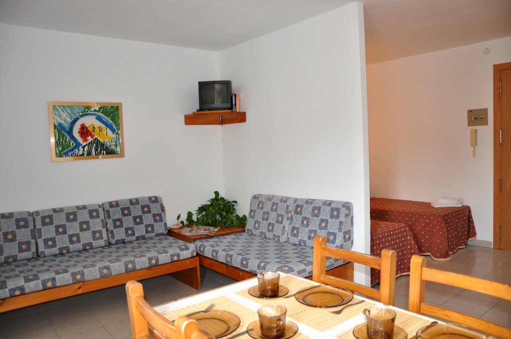 Фото Aparthotel Safari