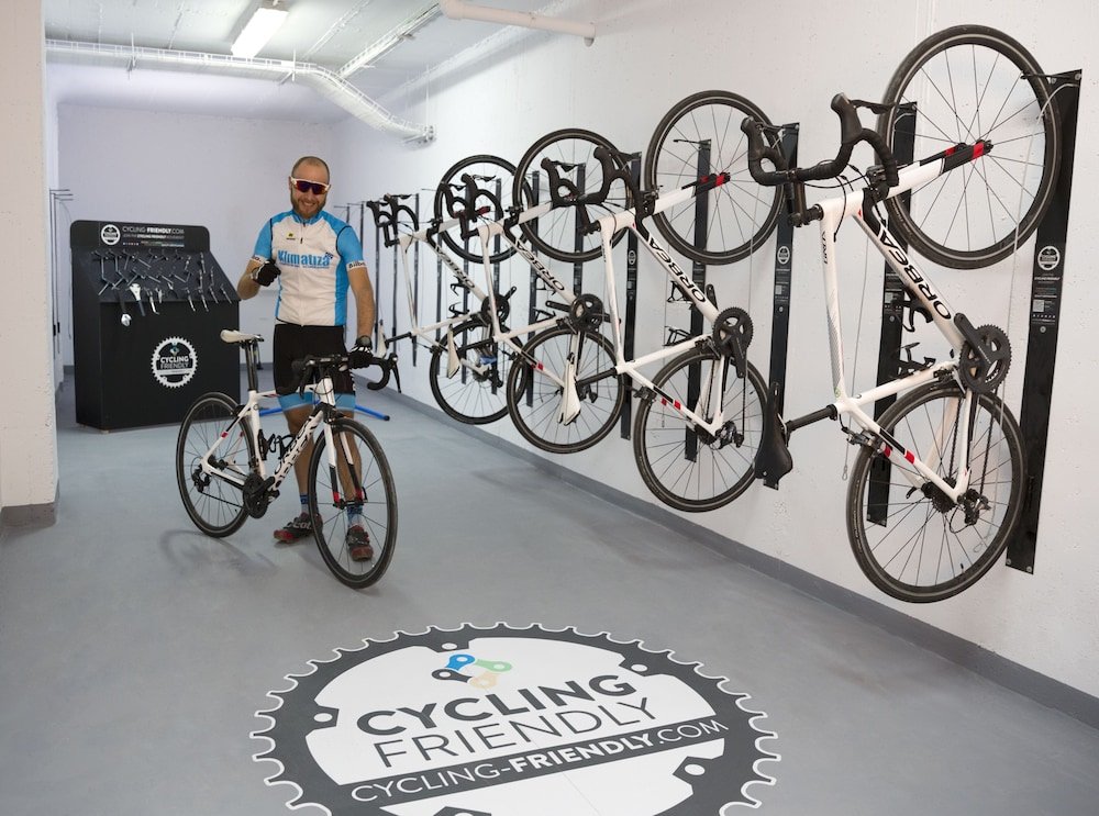 Фото Hotel Puente Real