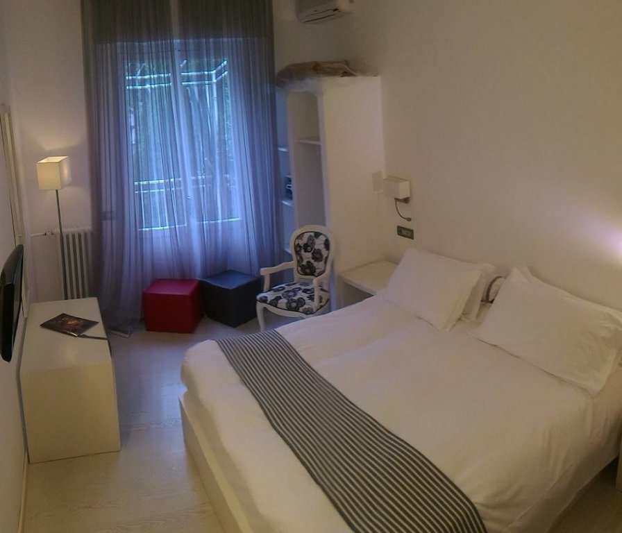 Фото Hotel Eveline Portosole