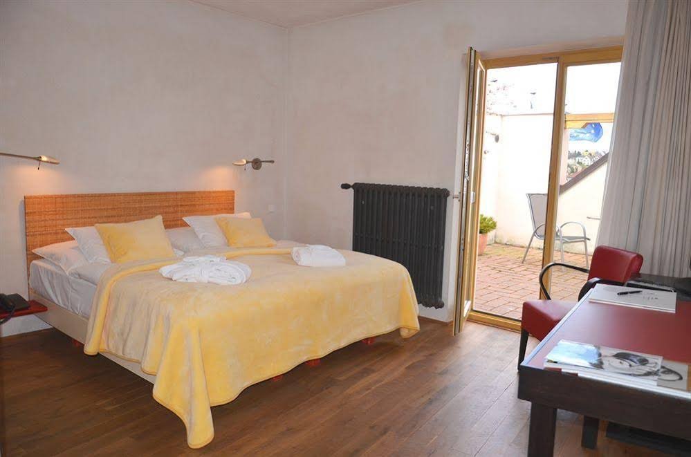 Фото Bellevue Hotel Karlov