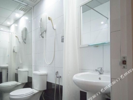 Фото Coastal Park Hotel