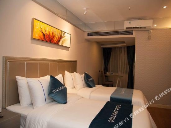 Фото Pollman Hfx Hotel