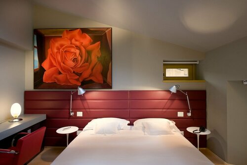 Внешний вид отеля Petronilla - Hotel in Bergamo в Бергамо, фото 2