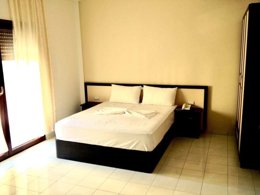 Фото Sunrise Hotel Çameria