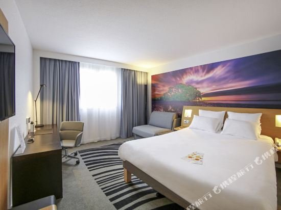 Фото Novotel Lille Centre Grand-Place