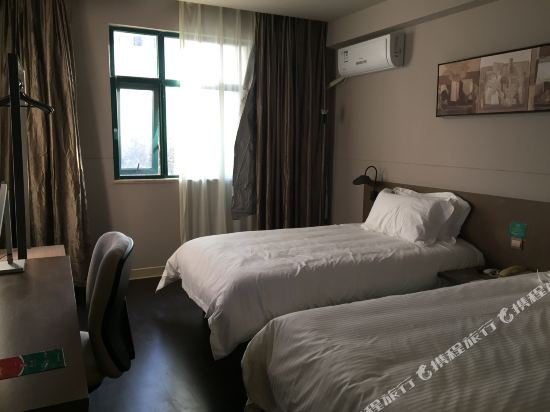 Фото Jinjiang Inn Nanchang Aixihu