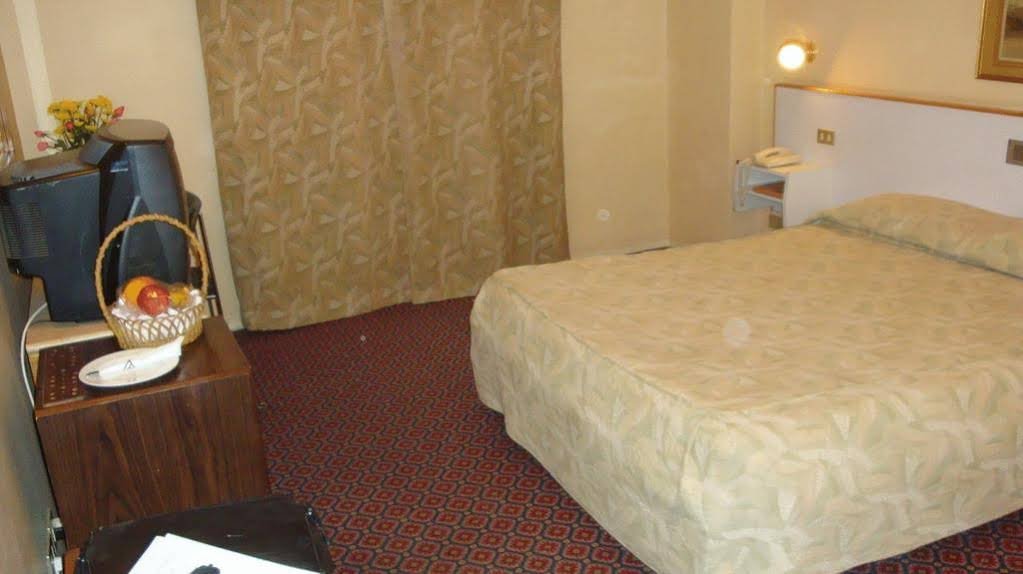 Фото Delta Hotel Alexandria