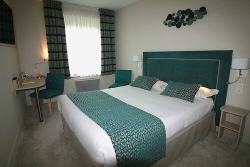 Гостиница Logis Hôtel Lodge la Valette в Сессон-Севинье