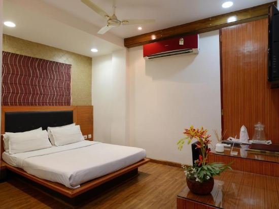 Фото Golden Apple Boutique Hotel