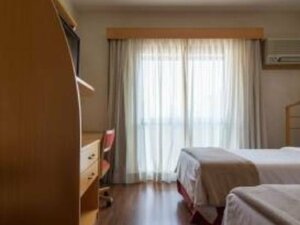 Гостиница Hotel Intercity Interative Jardins