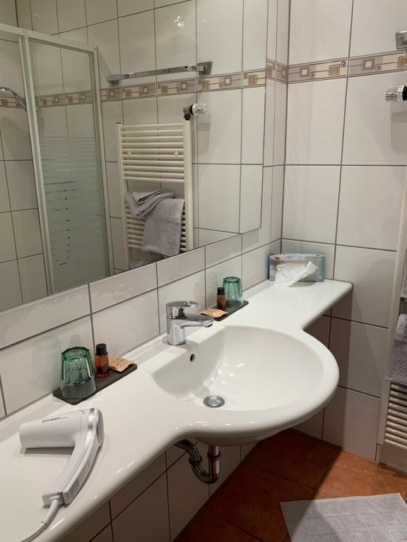Фото Hotel Burg Wassenberg