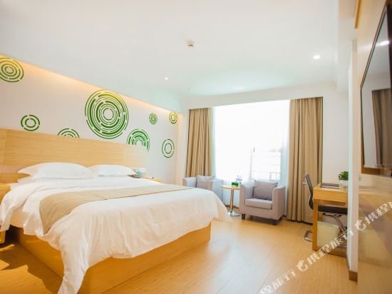Фото GreenTree Inn Nanchang Honggutan New Area Cuiyuan Road Subway Station Business Hotel