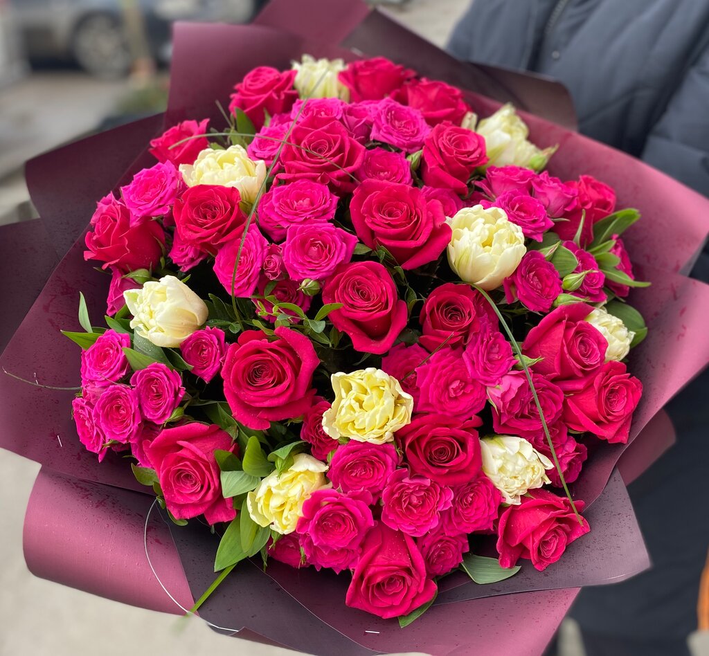 Цветы доставка евпатория букет с фиолетовыми розами