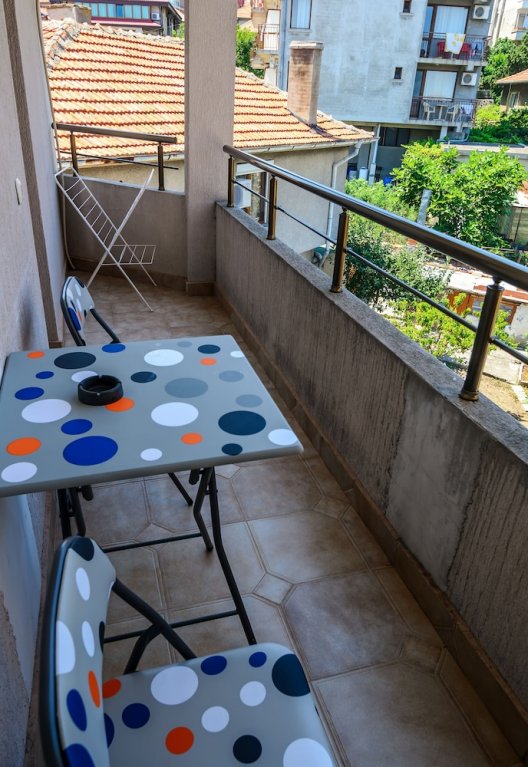 Фото Дом Младенови