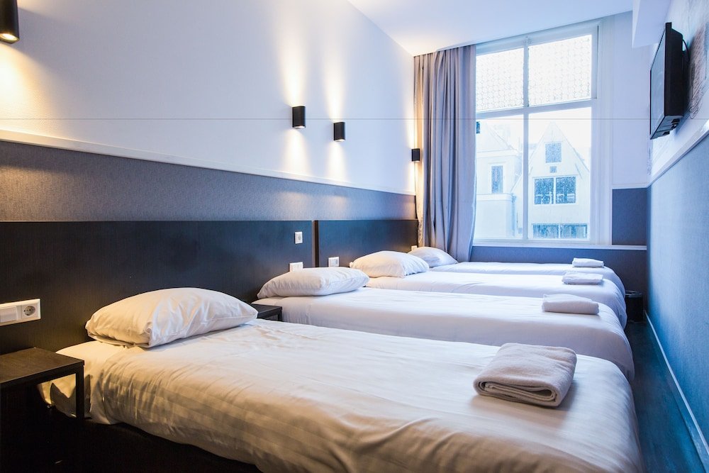 Фото Hotel Manofa