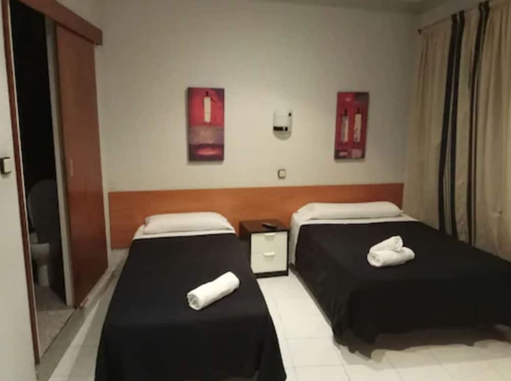 Фото Hostal Ruta de Francia