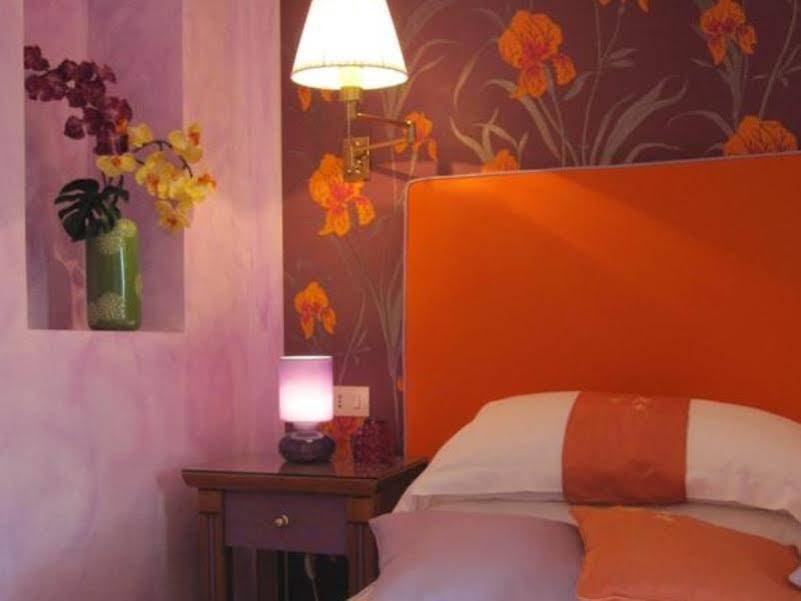 Фото 66 Imperial Inn DeLuxe