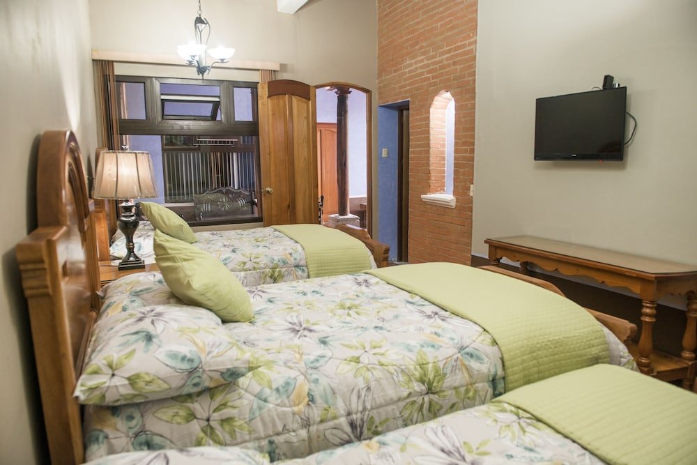 Фото Hotel Casa de las Fuentes