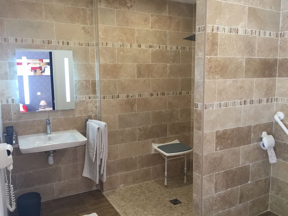 Фото Hotel Memorial