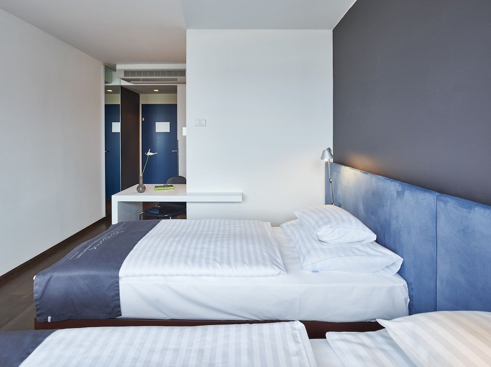 Фото Plaza Inn Wien Gasometer