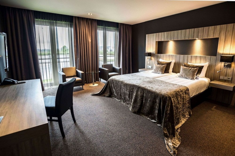 Фото Van der Valk Hotel Middelburg